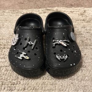 Star Wars Off Court Crocs